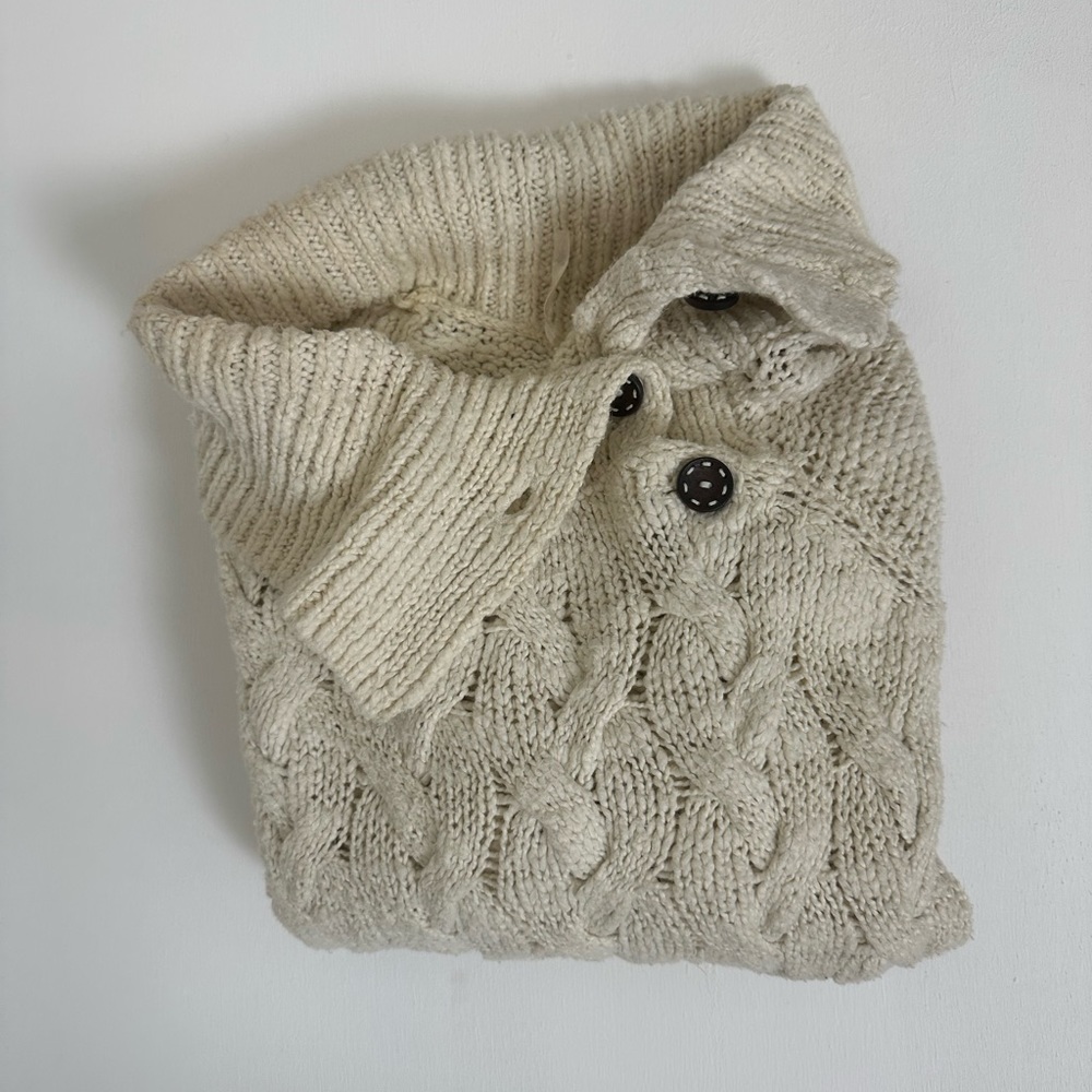 Free People Berkeley poncho sweater. Xs